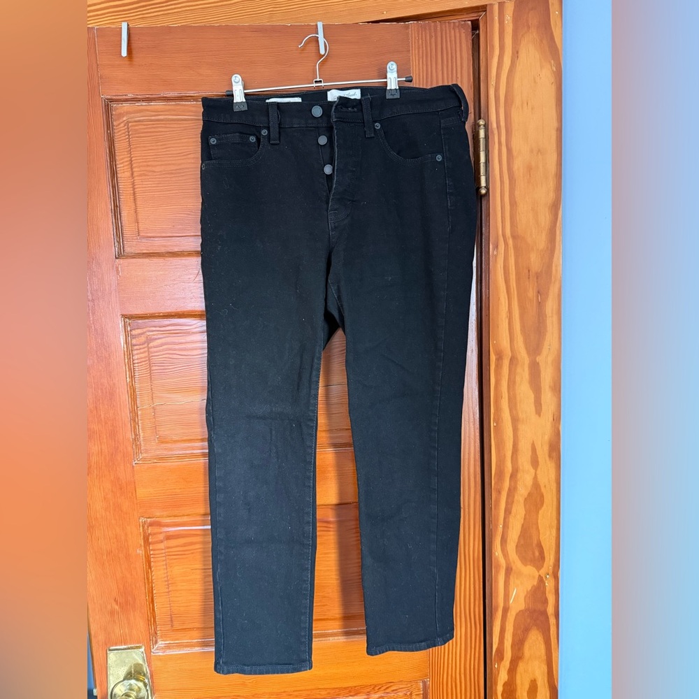 Universal Thread Black Jeans